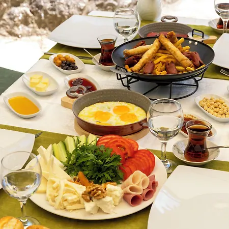 Elite World Village Polonezkoey Hotell